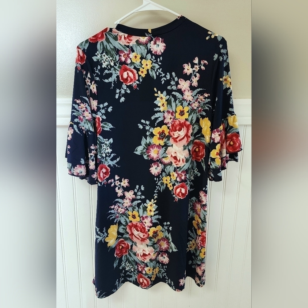 TM by Truly Me Women's Floral Print Dress Medium - New With Tags - Picture 2 of 4
